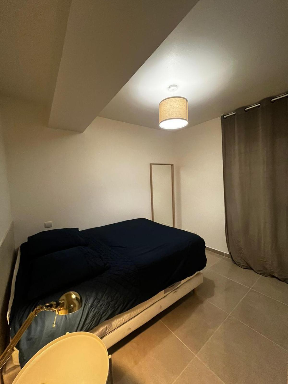 Appartement Des Carmes Nîmes Exterior foto