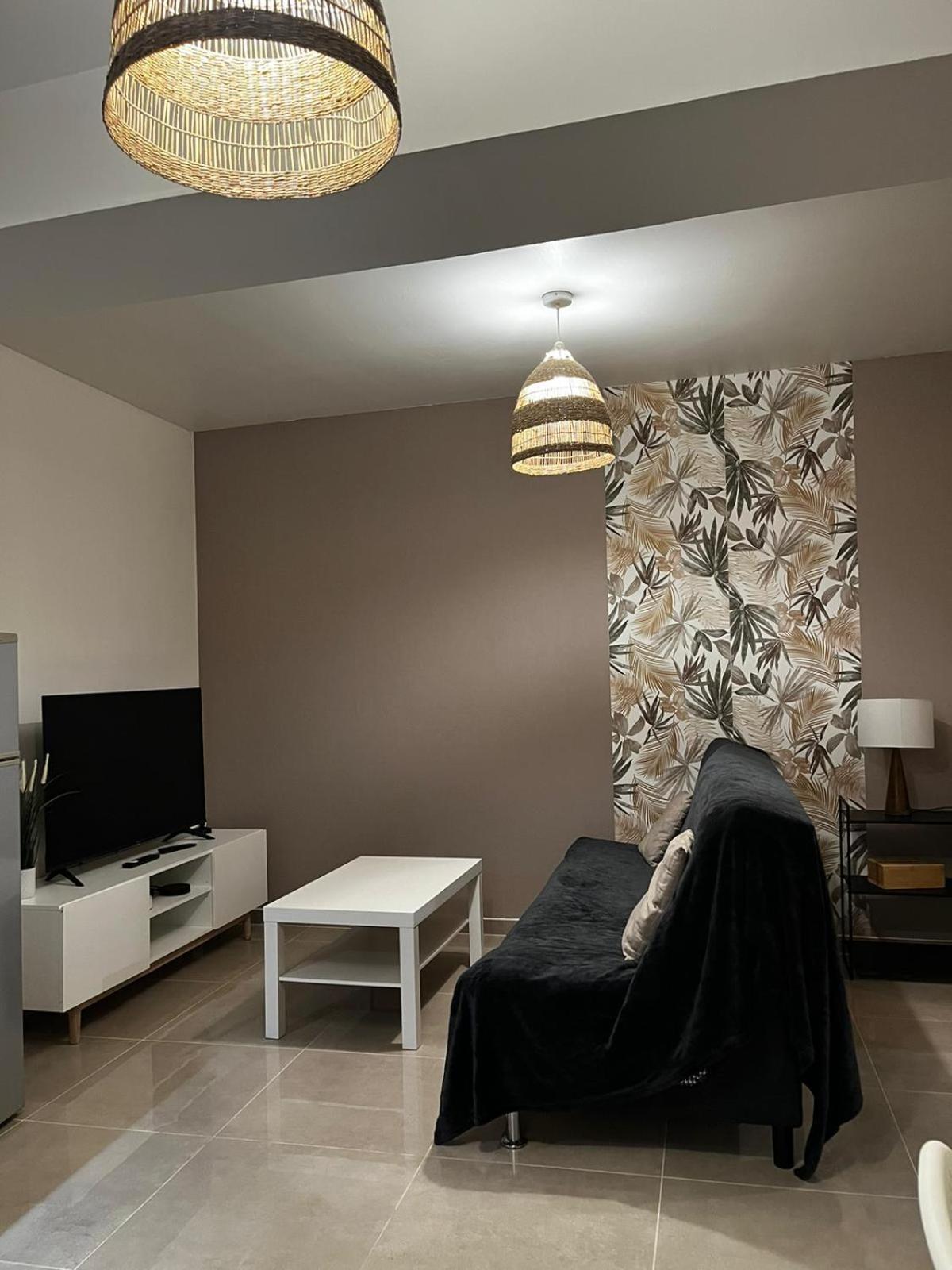 Appartement Des Carmes Nîmes Exterior foto